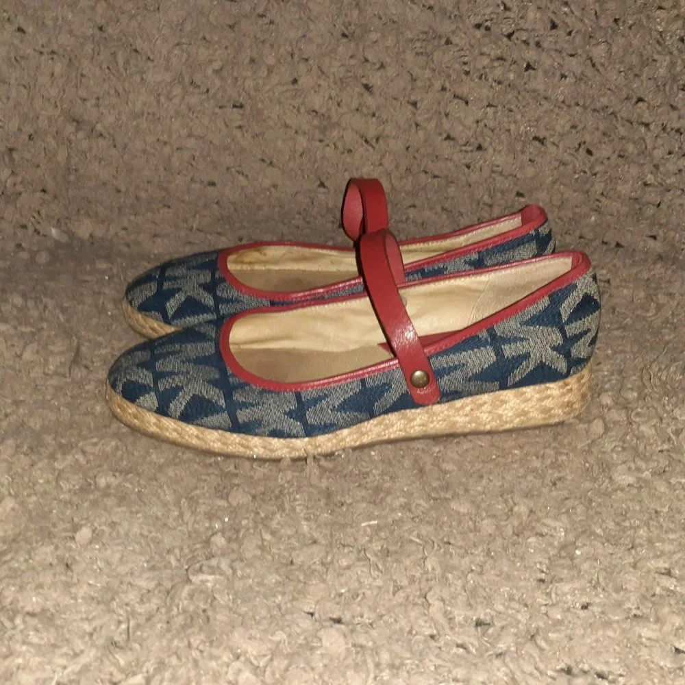 MICHAEL KORS-Signature Blue Denim w/Red Leather Accent-Mary Janes-Sz6-Excellent